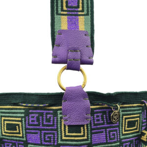 Leather shoulder strap with O-ring