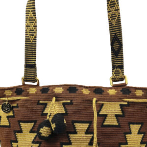 Narrow shoulder strap with square buckle